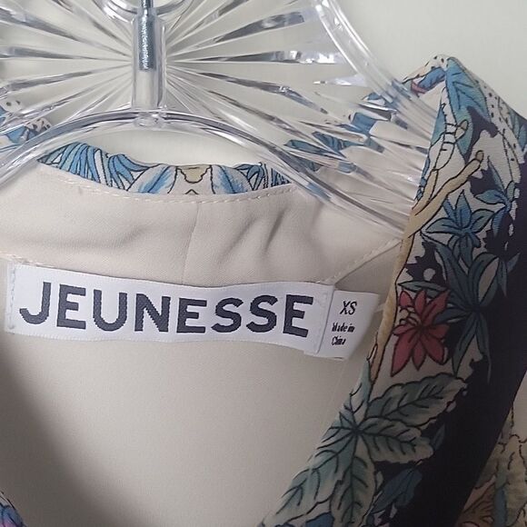 NWT Jeunesse XS Retro Printed Silk Button Front Top Blouse Modest Long Sleeve - Picture 4 of 16